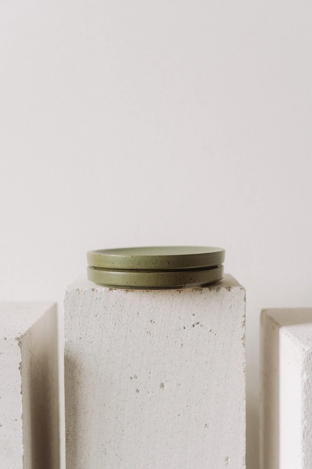 Poemi Aarde piattino ceramica 16 cm verde opaco
