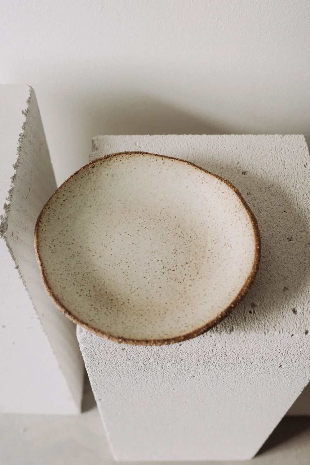 Poemi Umbria piatto fondo 21 cm beige terrazzo