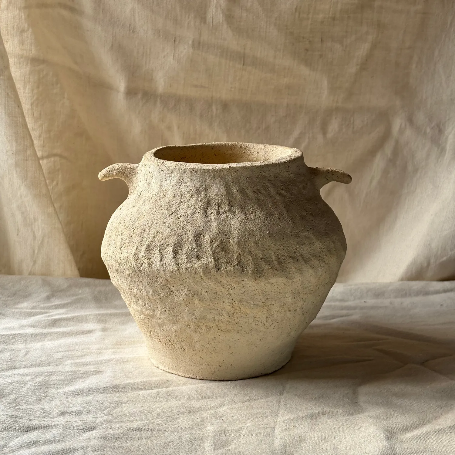 Studio Delta Pottery Anfora cachepot terracotta 20x18 cm