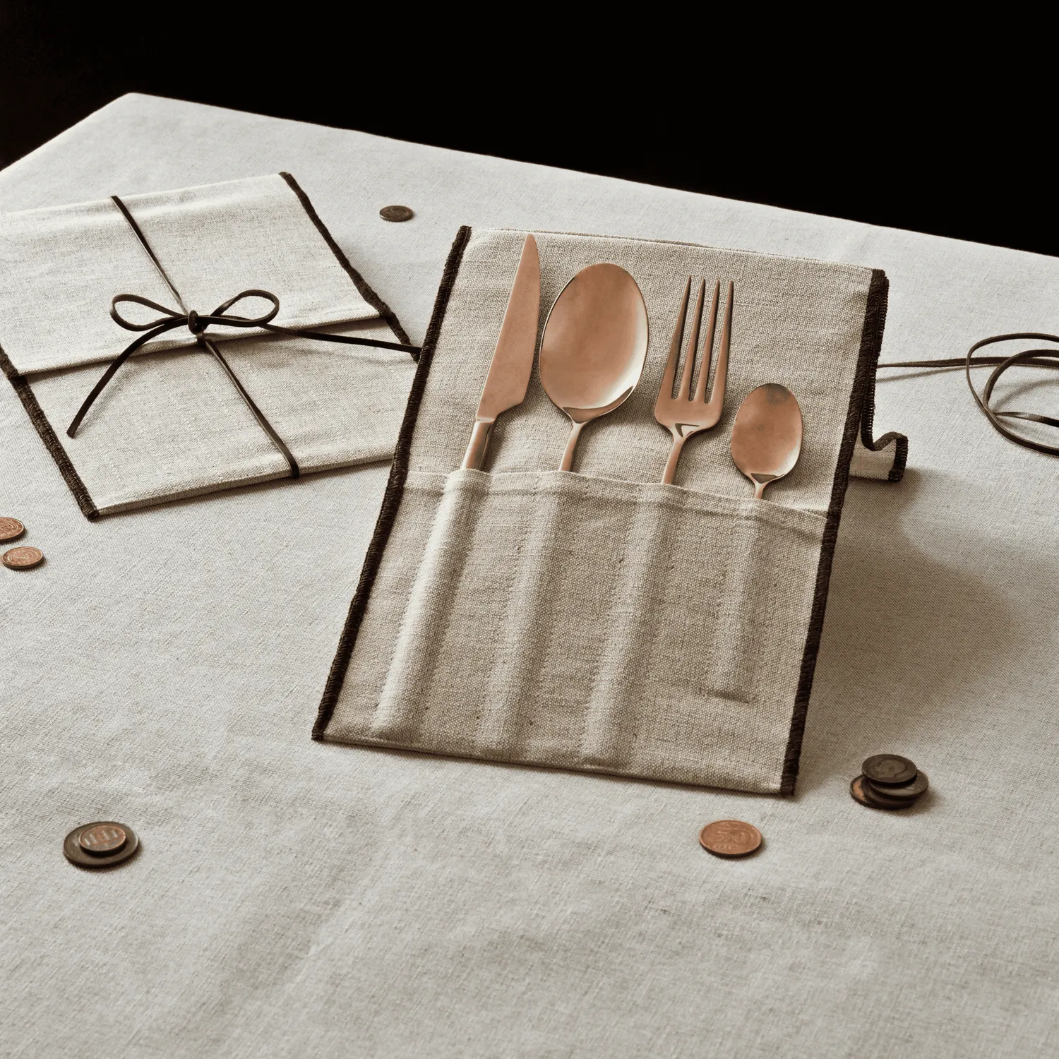 Nomeproprio Teodora piatti bronzo 8 pezzi 2 set da 4 pezzi