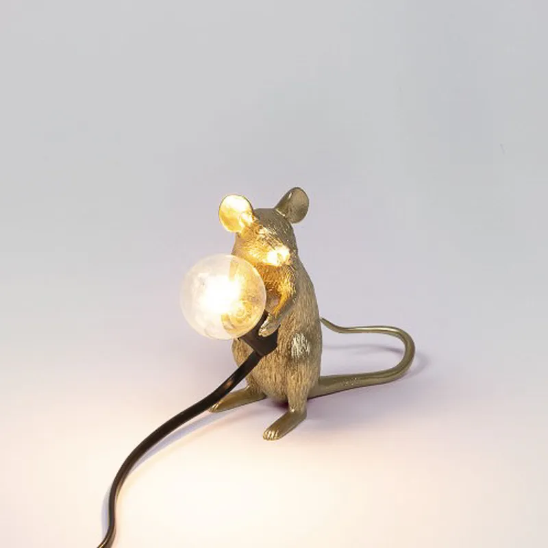 Seletti Mouse Lamp Seduto lampada topo resina gold