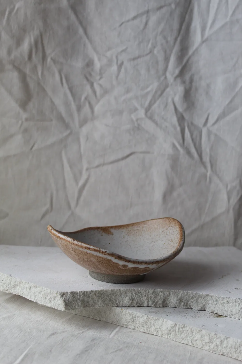 Studio Delta Pottery Peanuts ciotola gres antracite 15 cm