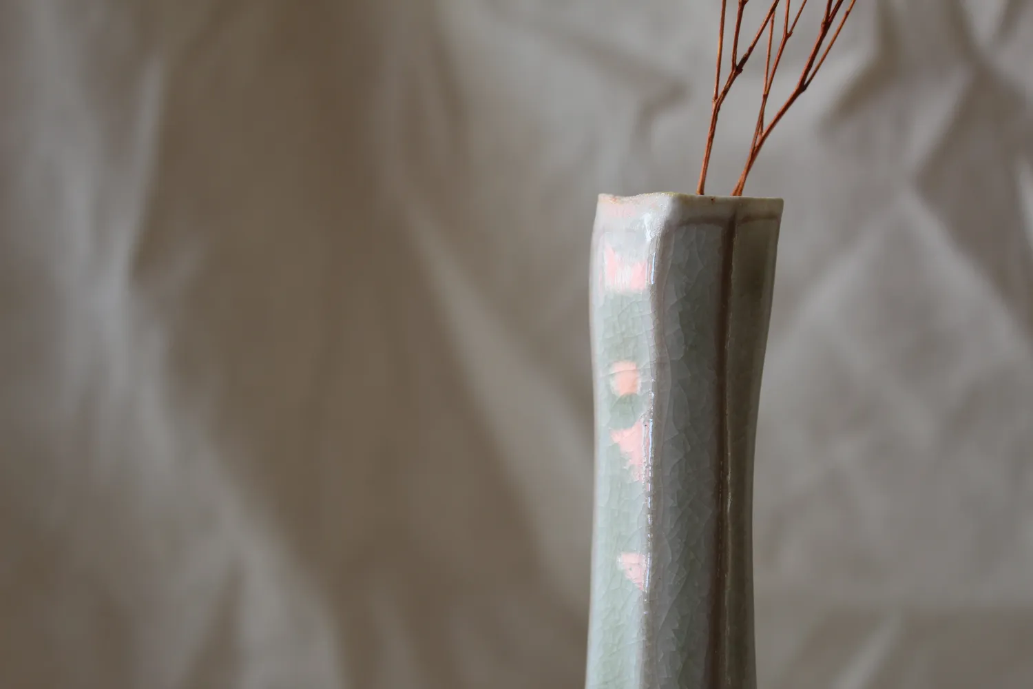 Studio Delta Pottery Iwa #4 vaso monofiore porcellana shino