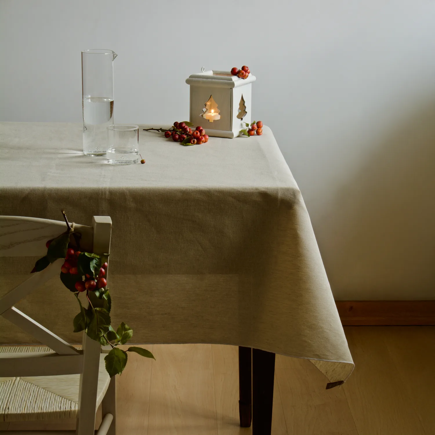 Tavola Ceramica Noemi Tovaglia 6 Posti 160x220 con tovaglioli