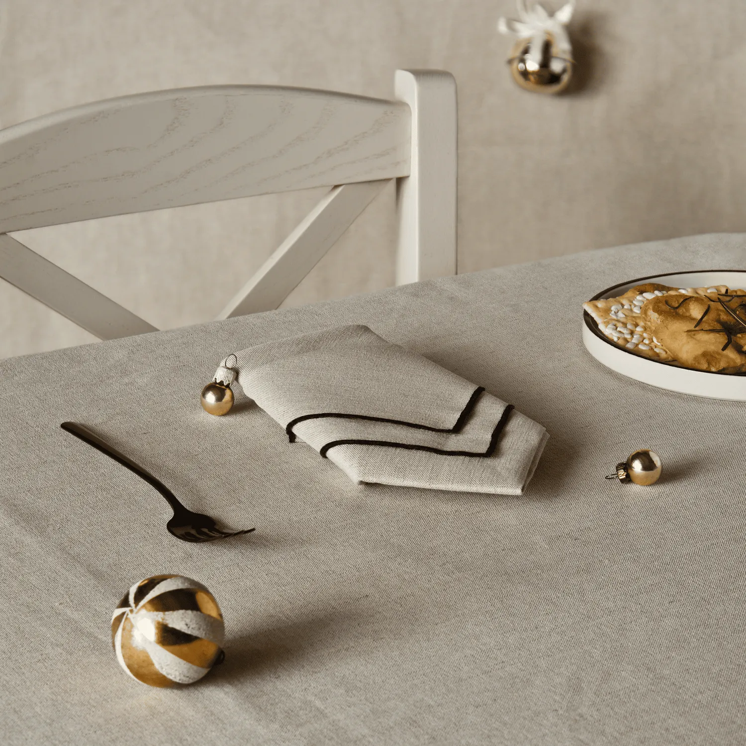 Tavola Ceramica Noemi Coppia Tovaglioli Bianco Puro in tessuto