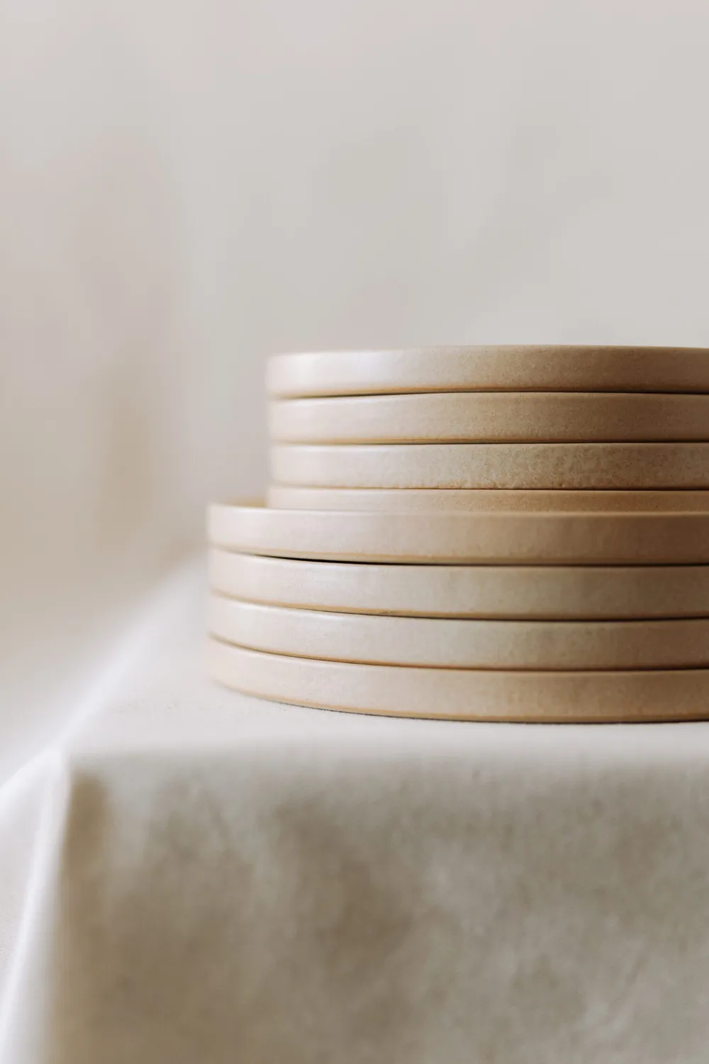 Poemi Mei piatto ceramica 25 cm bianco sporco