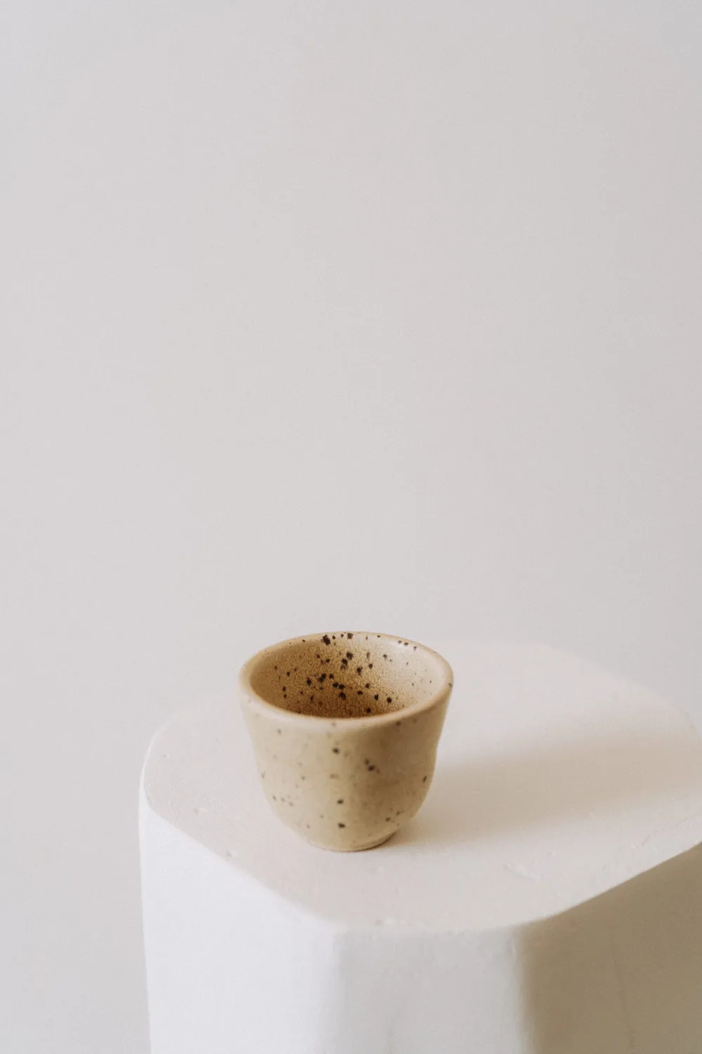 Poemi Tulip Yellow tazza 150 ml crema opaca