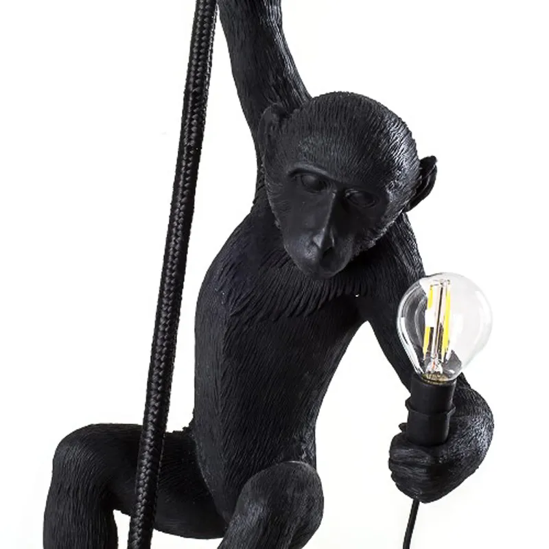 Seletti Monkey Lamp lampada nera con corda resina