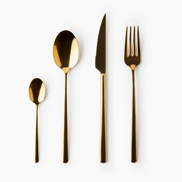 Nomeproprio Teodora piatti oro 8 pezzi 2 set da 4 pezzi