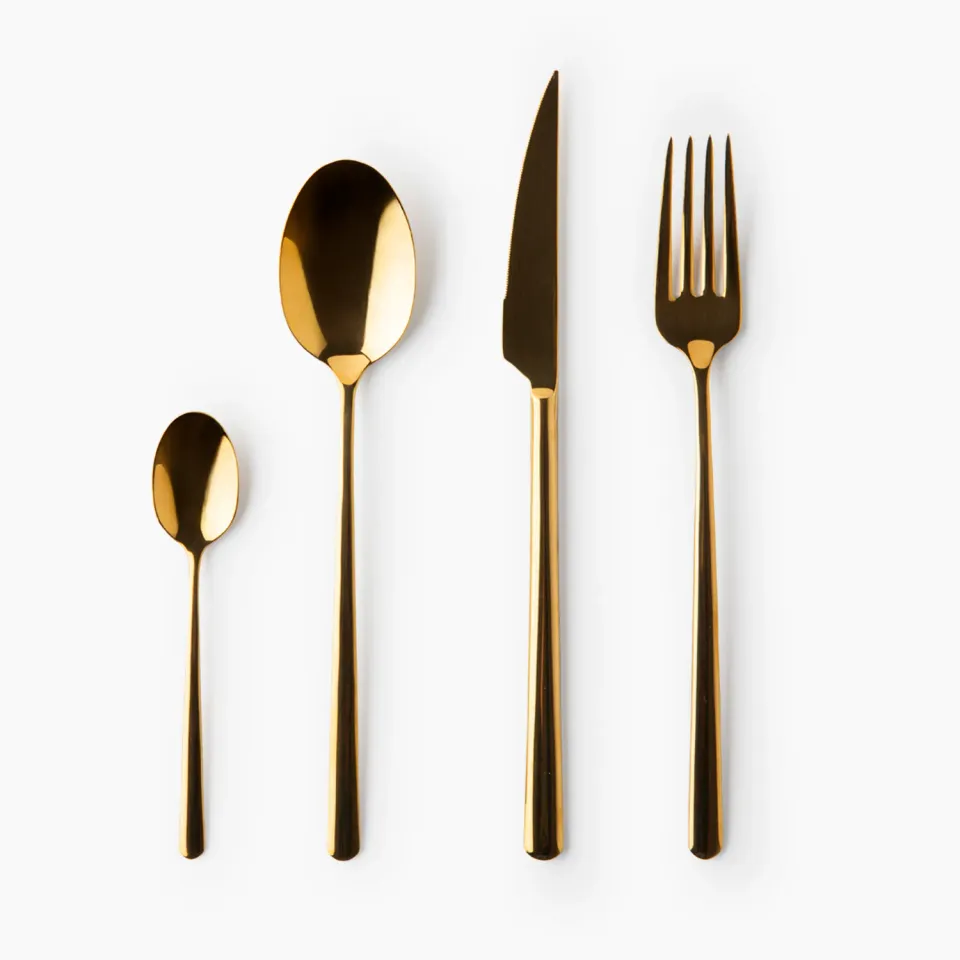 Nomeproprio Teodora piatti oro 8 pezzi 2 set da 4 pezzi