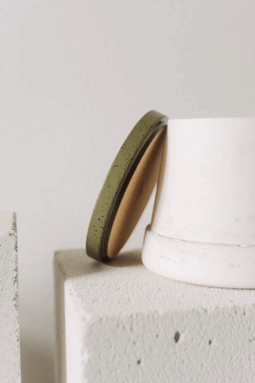 Poemi Aarde piattino ceramica 16 cm verde opaco