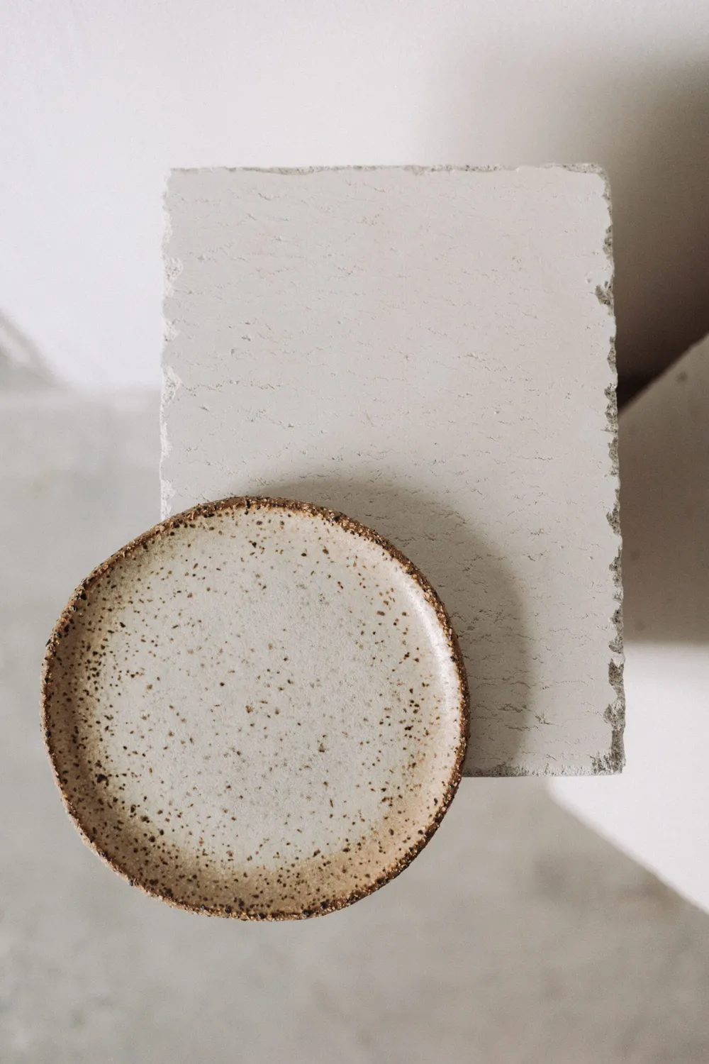Poemi Umbria piatto 13 cm bianco opaco in gres