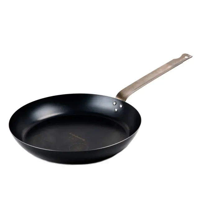 K7 Lionese padella ferro bluito manico acciaio carne