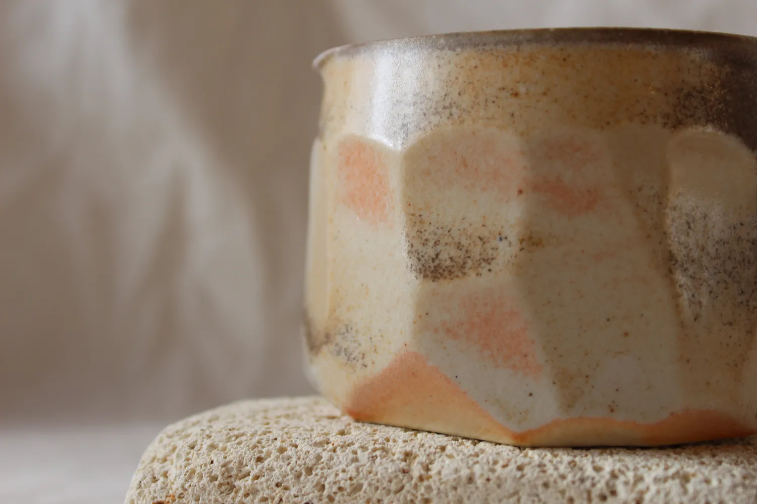 Studio Delta Pottery Beccuccio ciotola matcha porcellana