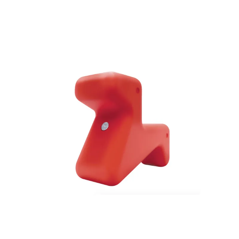 Alessi Doraff seduta bambini giraffa e cane