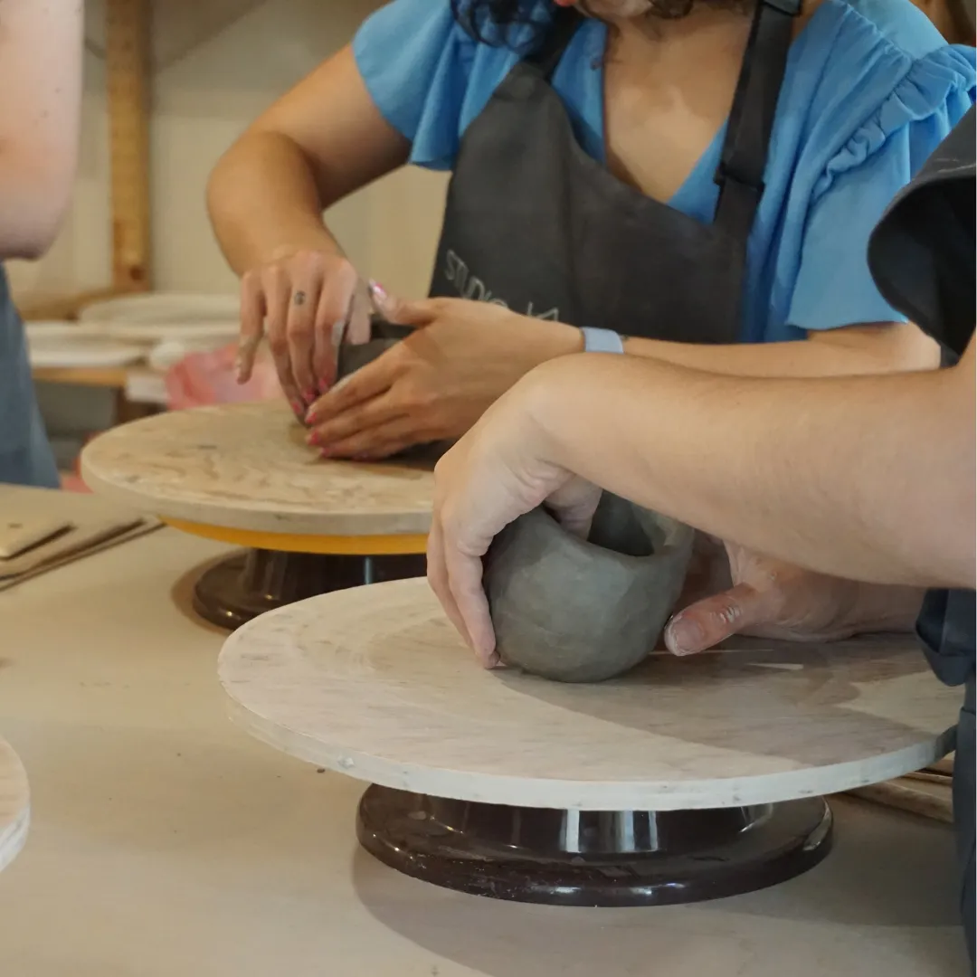 Studio Delta Pottery Mug+Spoon workshop ceramica Torino