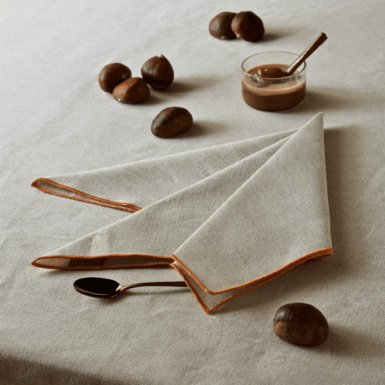 Tavola Ceramica Noemi Coppia Tovaglioli Bianco Puro in tessuto