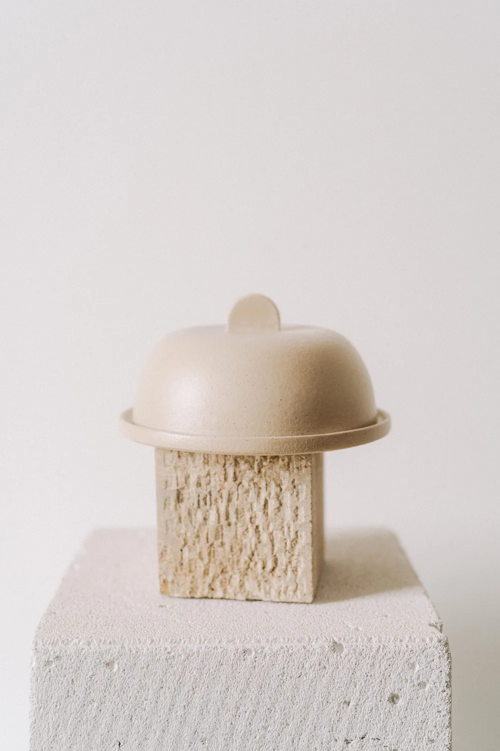 Poemi Untiera burriera in gres beige opaco 17 cm